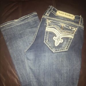 Rock Revivals size 29